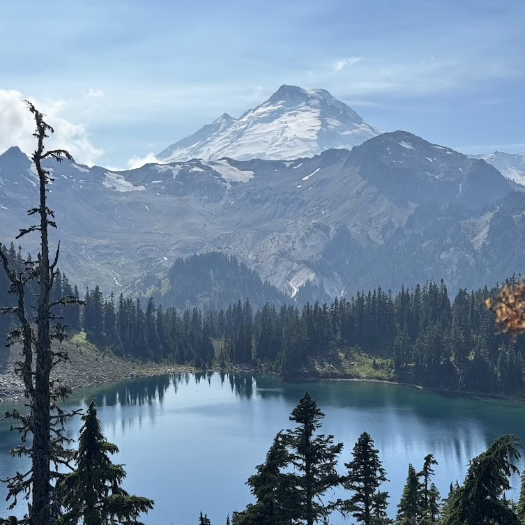 Alpine lake in the Cascades